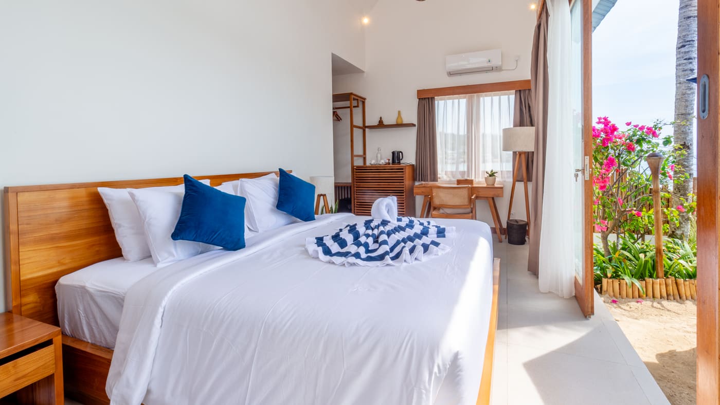Deluxe Bungalow with Sea View detail